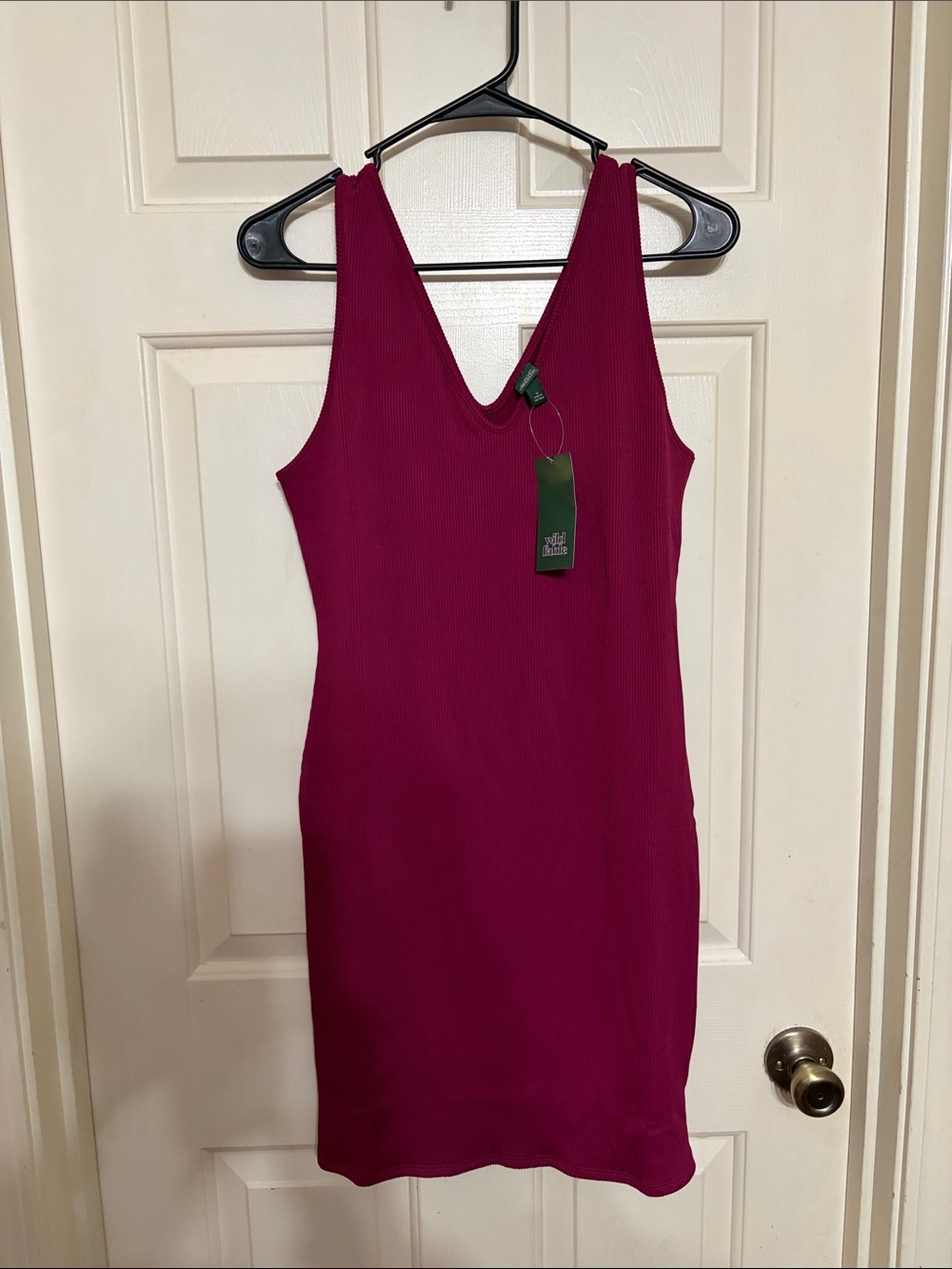 wild fable Burgundy Ribbed V‑Neck Mini Dress